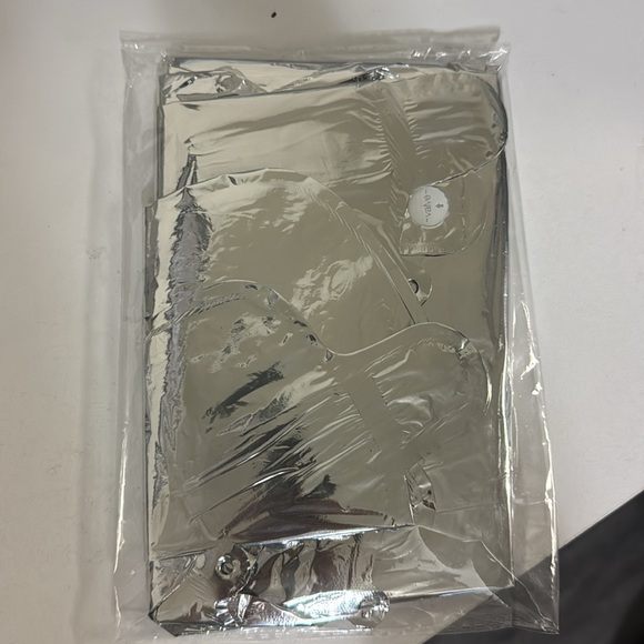 Brand New “Welcome Home” Silver Balloon Sign - Picture 2 of 2